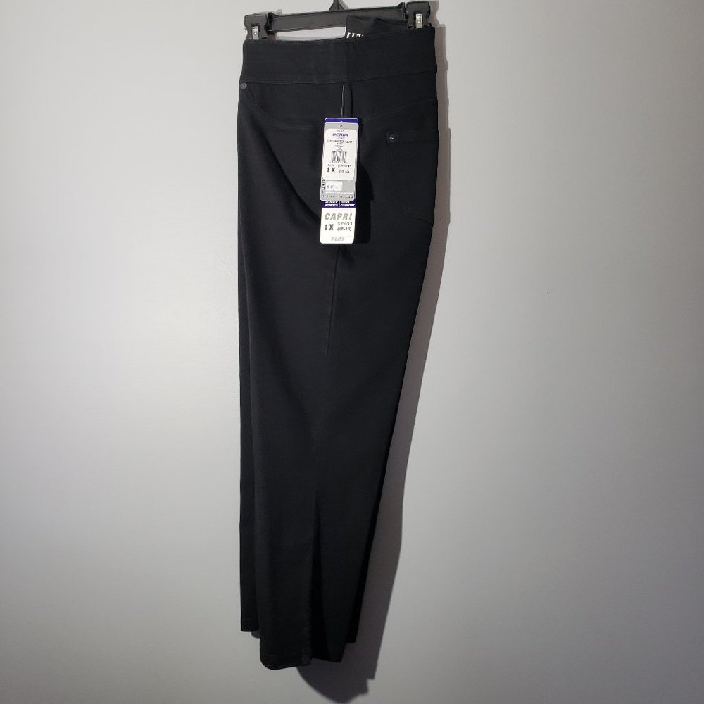 Nygard Capris